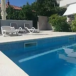 Charming Modern House With The New Swimming Pool - Maya 2 Apartment