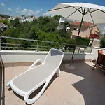 Apartment Charming Modern House With The New Swimming Pool - Maya 2