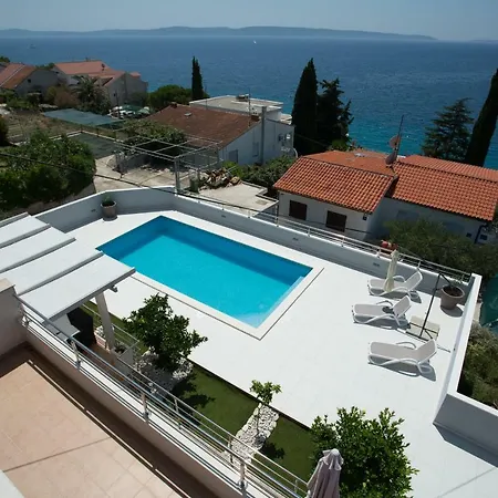 Charming Modern House With The New Swimming Pool - Maya 2 Daire Trogir