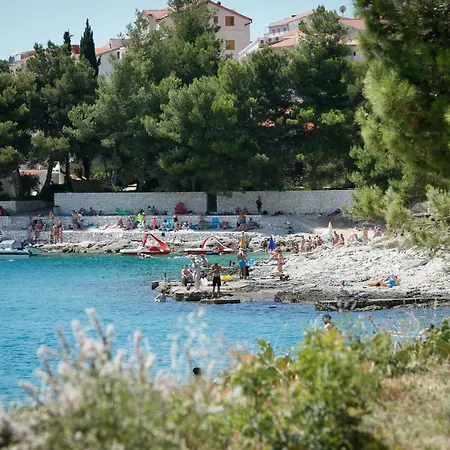 Charming Modern House With The New Swimming Pool - Maya 2 Appartement Trogir