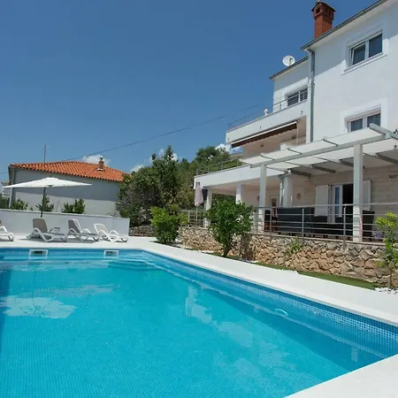 Appartamento Charming Modern House With The New Swimming Pool - Maya 2 Traù