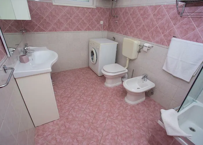 Charming Modern House With The New Swimming Pool - Maya 2 *